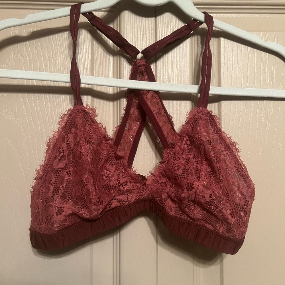 Aerie Lace Halter Bralette in Burgundy